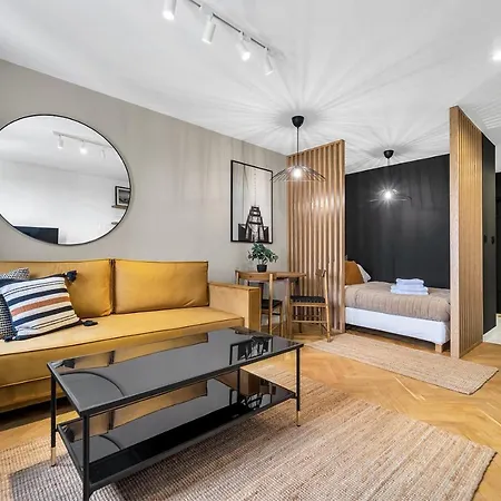 شقة Park Sady Zoliborskie Modern By Bookinghost